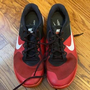 Nike Men’s Metcons Red Size 10US